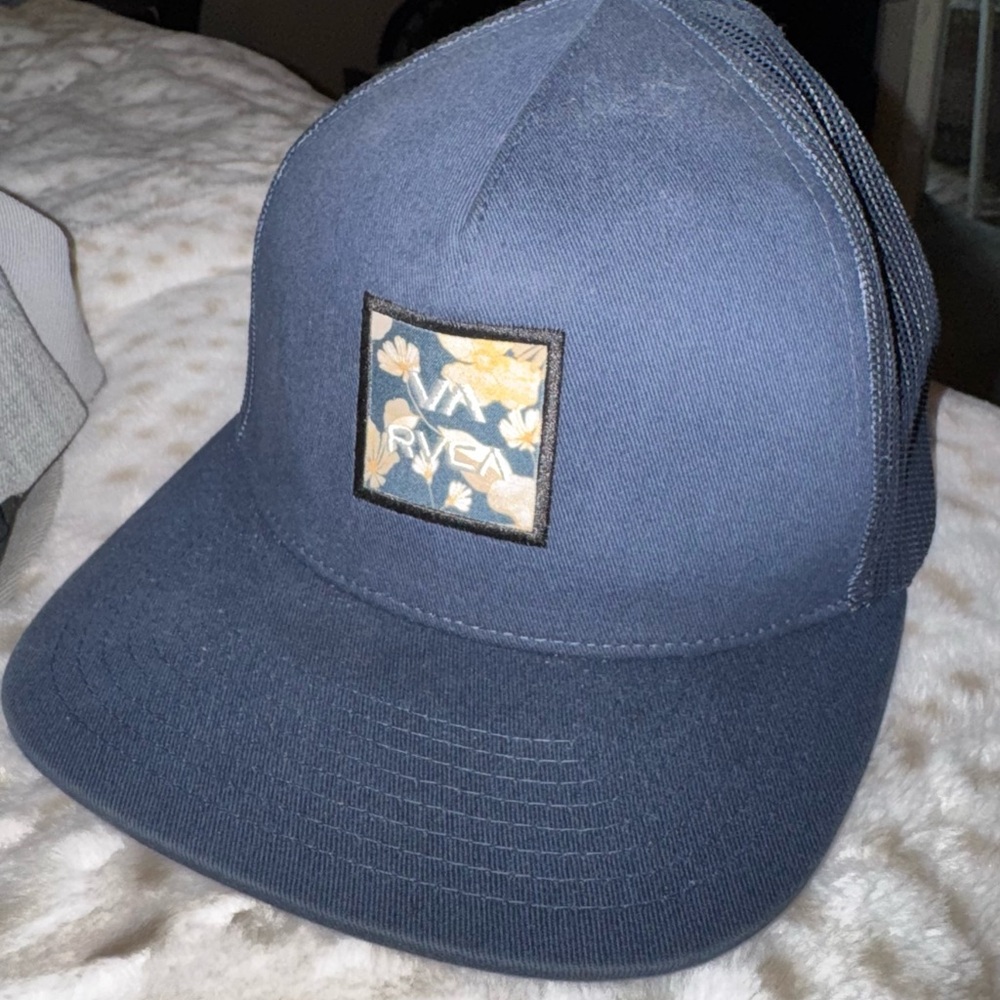 RVCA SNAPBACK